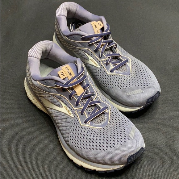 brooks ghost 12 wide